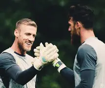 利物浦五球狂胜埃弗顿，雄踞榜首无人可敌，稳步上升